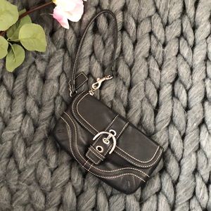 Coach Wristlet Black
